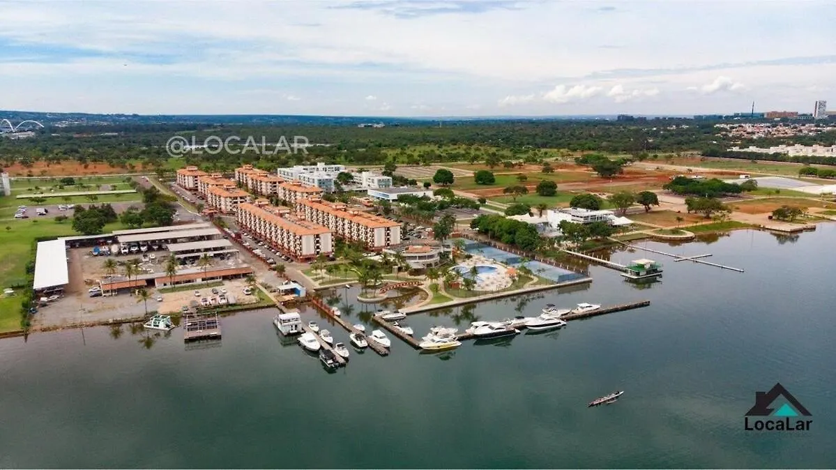 Flat Beira Lago No Centro De Bsb Brasilia 0*,  Brazil