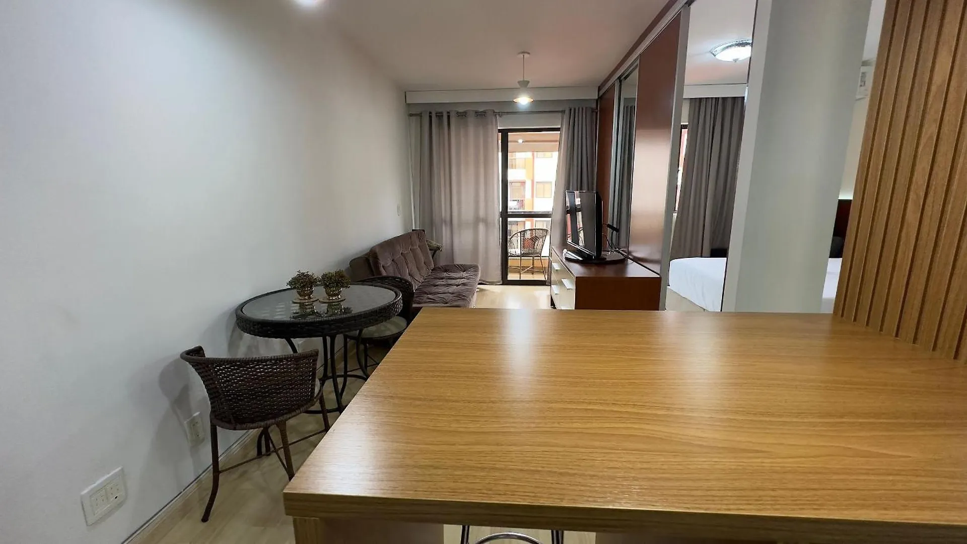 Apartment Flat Beira Lago No Centro De Bsb Brasilia Brazil