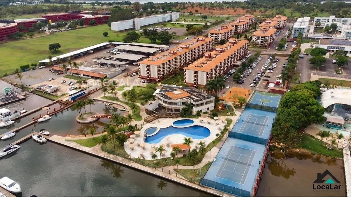 Flat Beira Lago No Centro De Bsb Brasilia Apartment